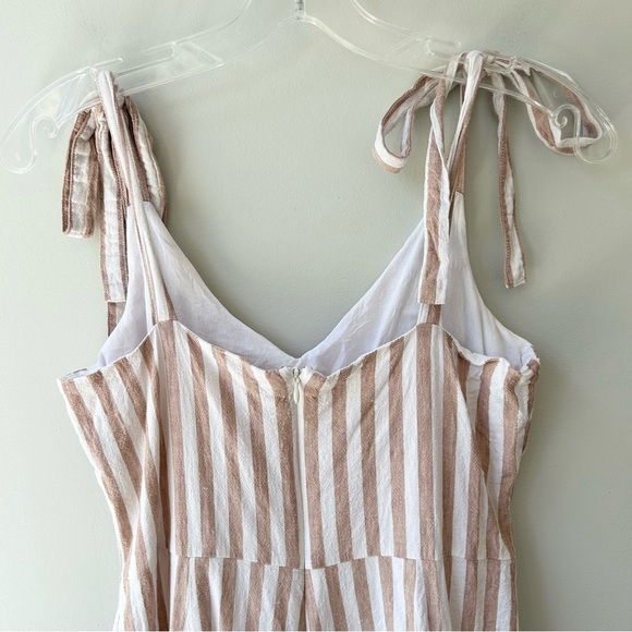 Everly women’s striped tie shoulder jumpsuit - Picture 5 of 8